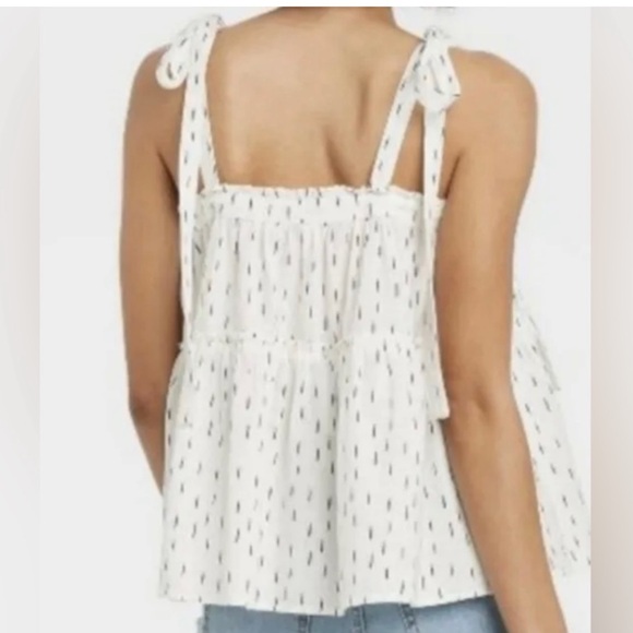 Universal Thread Women's Tie Strap Tiered White Dash Tank Top - Picture 2 of 4
